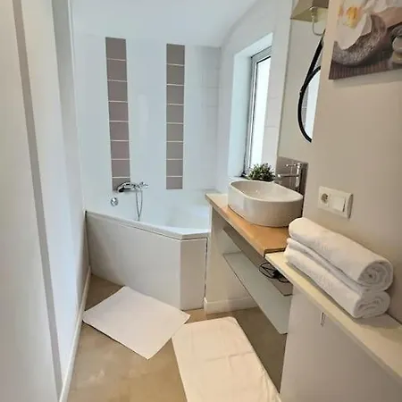 Confort Et Convivialite Au Rendez-vous, Centre Angers-musset Apartman